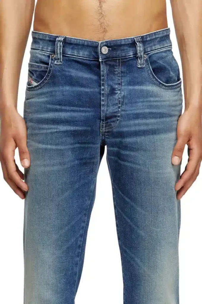 slim jeans 1993 d-vyl 0dbee Find nearest store slim jeans 1993 d-vyl 0dbee Find nearest store