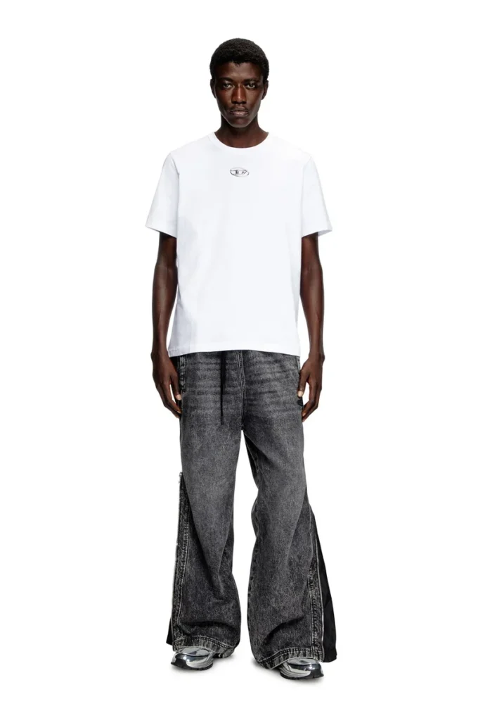 t-adjust-od T-shirt with metallic Oval D t-adjust-od T-shirt with metallic Oval D