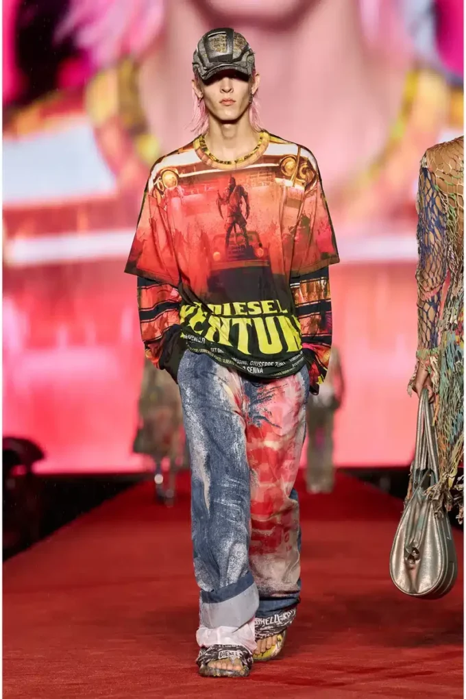 t-boxt-adventure T-shirt with Diesel film print