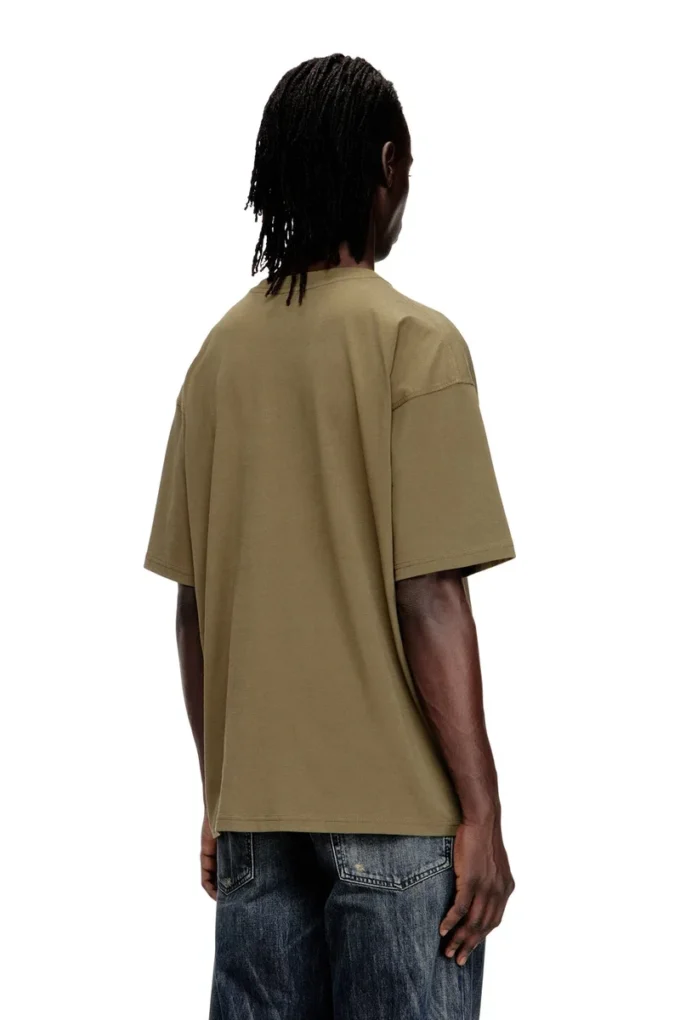 t-boxt-bleach T-shirt with bleached Oval D logo