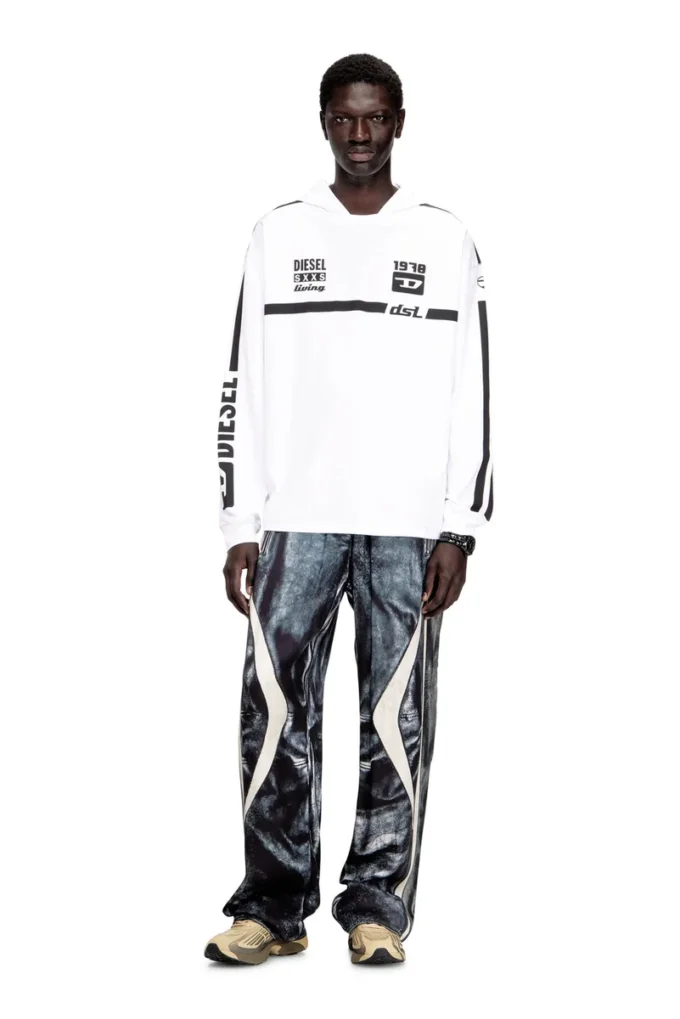 t-boxt-ls-hood-rib Hoodie T-shirt with contrast graphics t-boxt-ls-hood-rib Hoodie T-shirt with contrast graphics