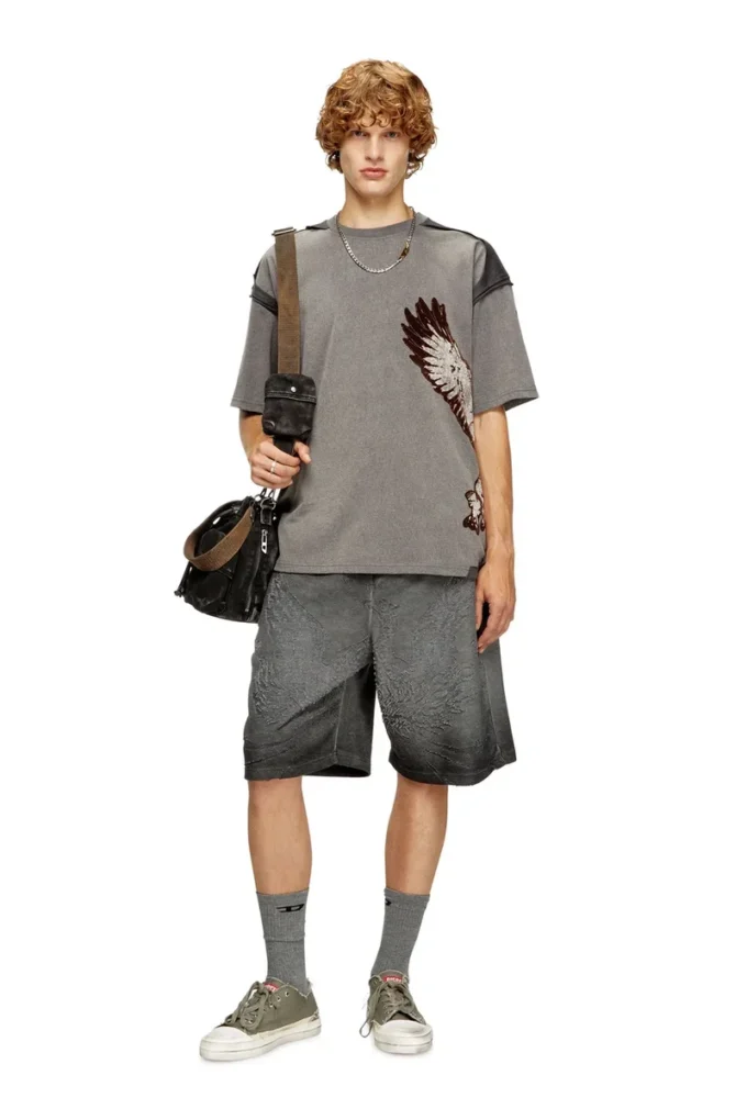 t-boxt-peeloff Peel-off T-shirt with eagle print t-boxt-peeloff Peel-off T-shirt with eagle print