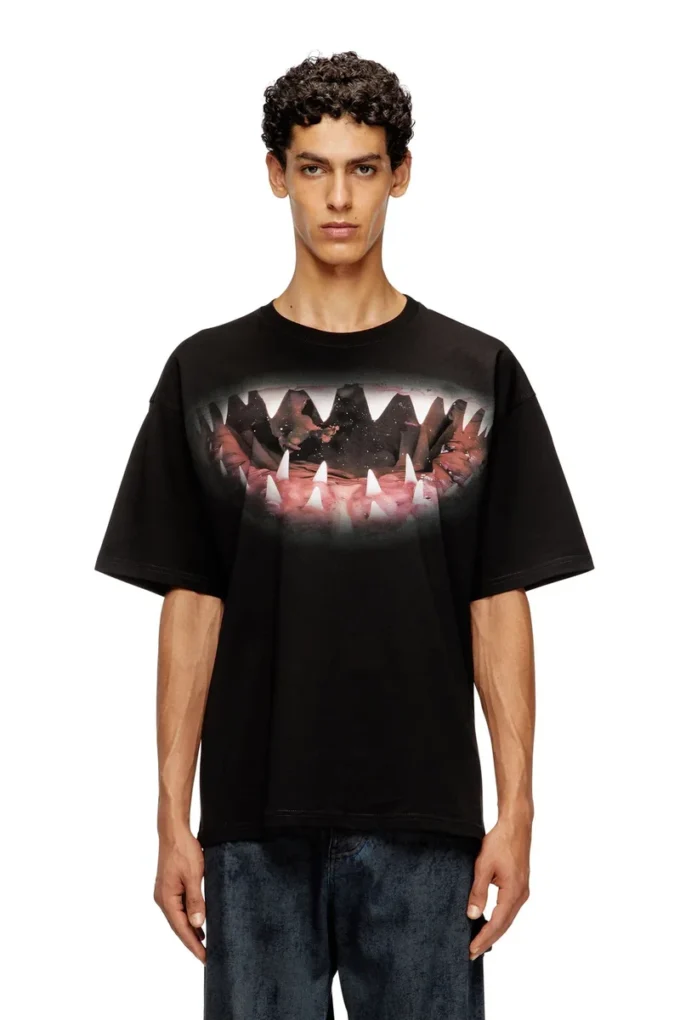 t-boxt-t21 Cotton t-shirt with Shark mouth print t-boxt-t21 Cotton t-shirt with Shark mouth print