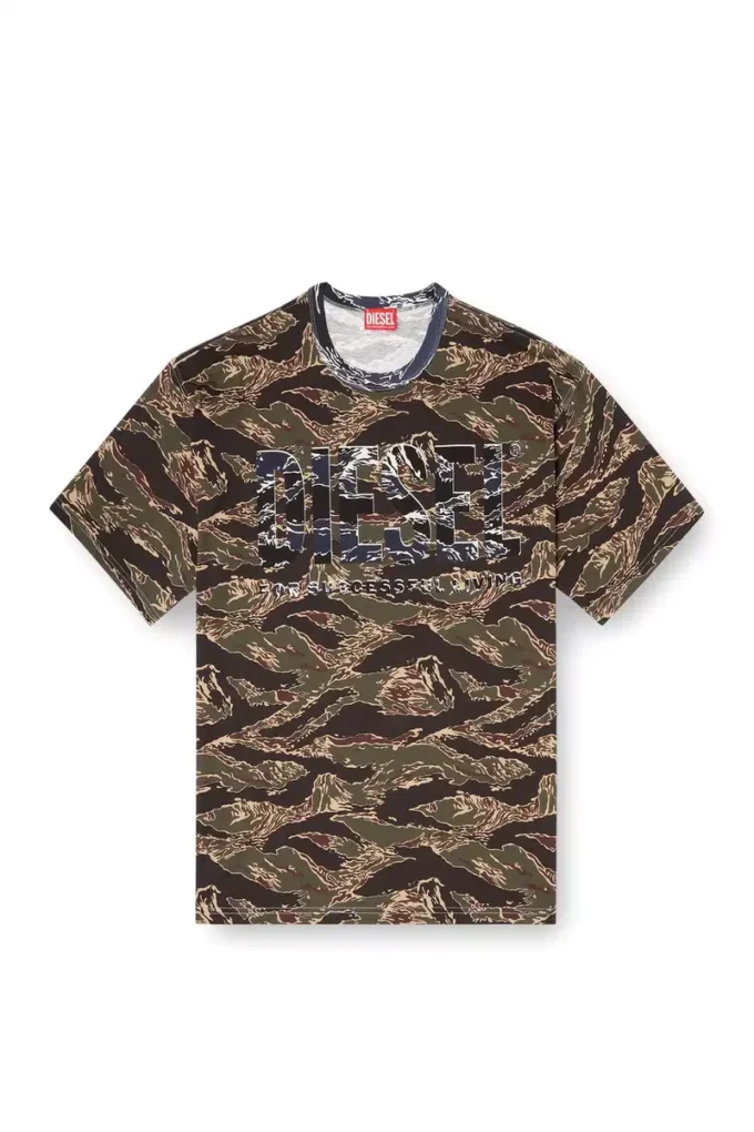 t-boxt-t22 Camo T-shirt with camo logo