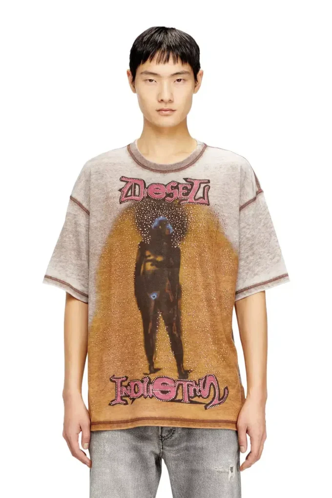 t-boxt-v12 Relaxed T-shirt with print and studs t-boxt-v12 Relaxed T-shirt with print and studs