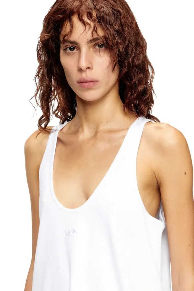 t-ipsya-lkds Ribbed tank with Oval D t-ipsya-lkds Ribbed tank with Oval D