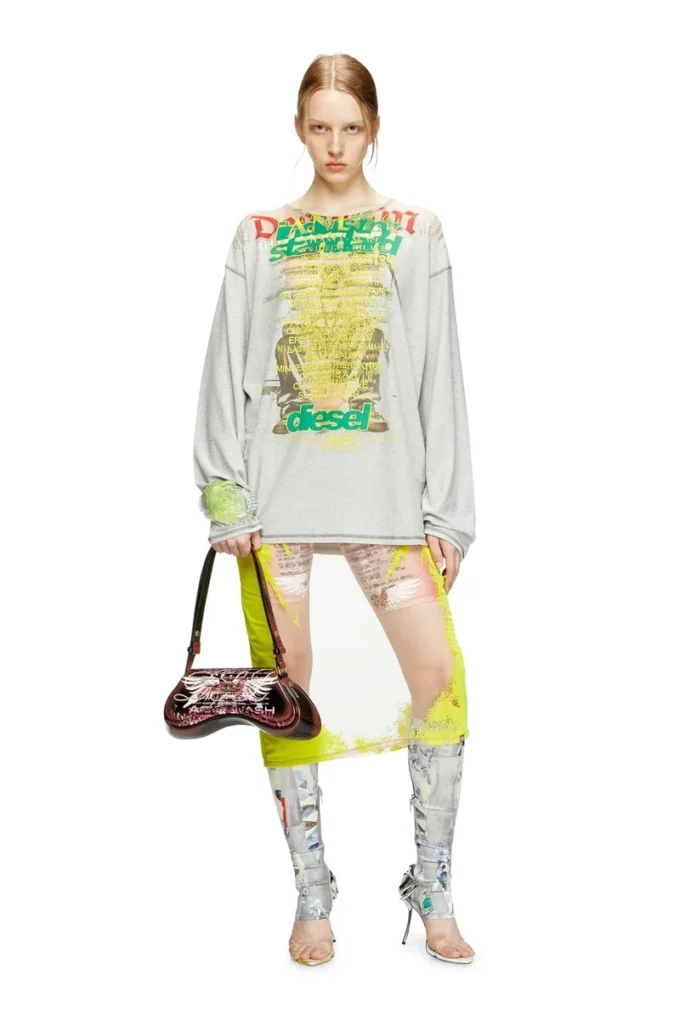 t-jerry-b Long-sleeve T-shirt with lyrics print t-jerry-b Long-sleeve T-shirt with lyrics print