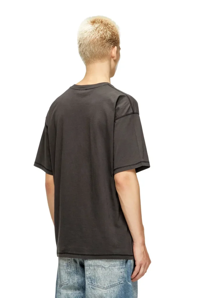 t-leonard-ihbj T-shirt with graffiti print t-leonard-ihbj T-shirt with graffiti print