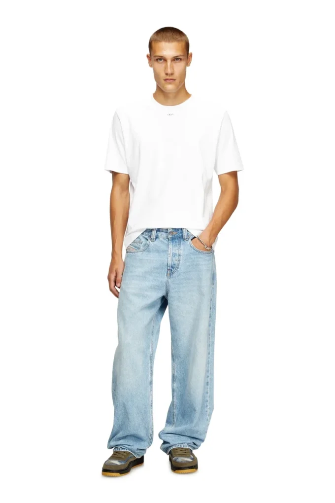t-madjust-tr Regular T-shirt with crew neck and Oval D t-madjust-tr Regular T-shirt with crew neck and Oval D
