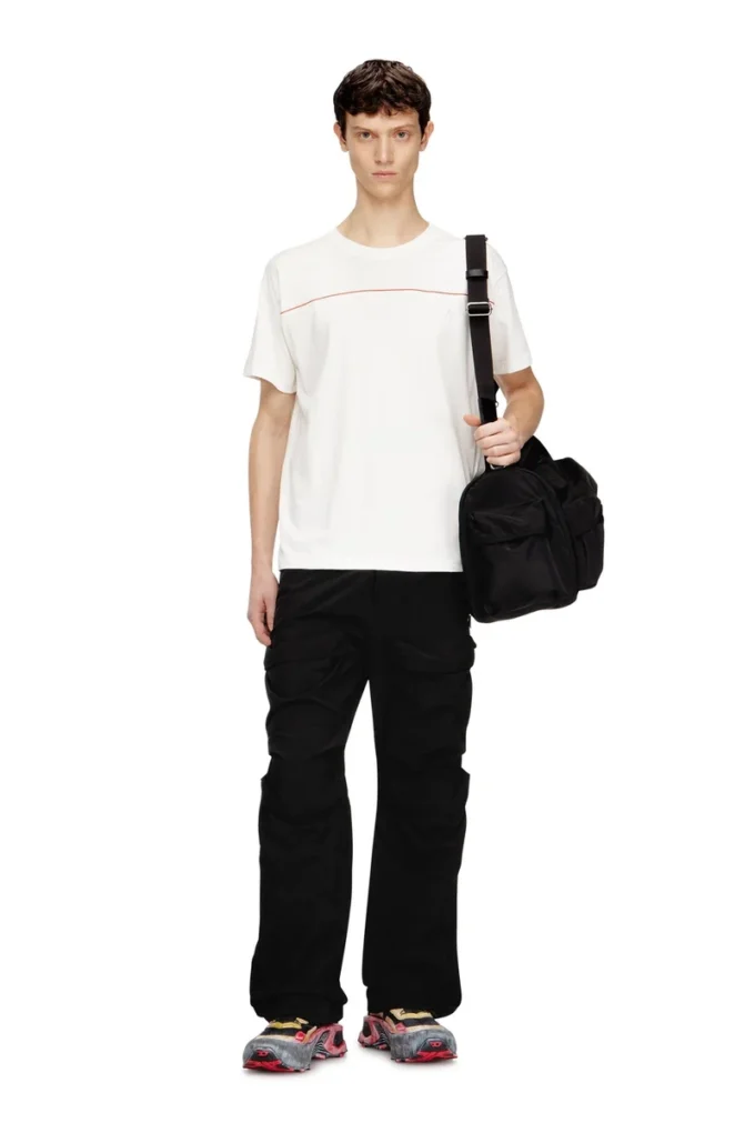 t-norm-piping T-shirt with contrast piping