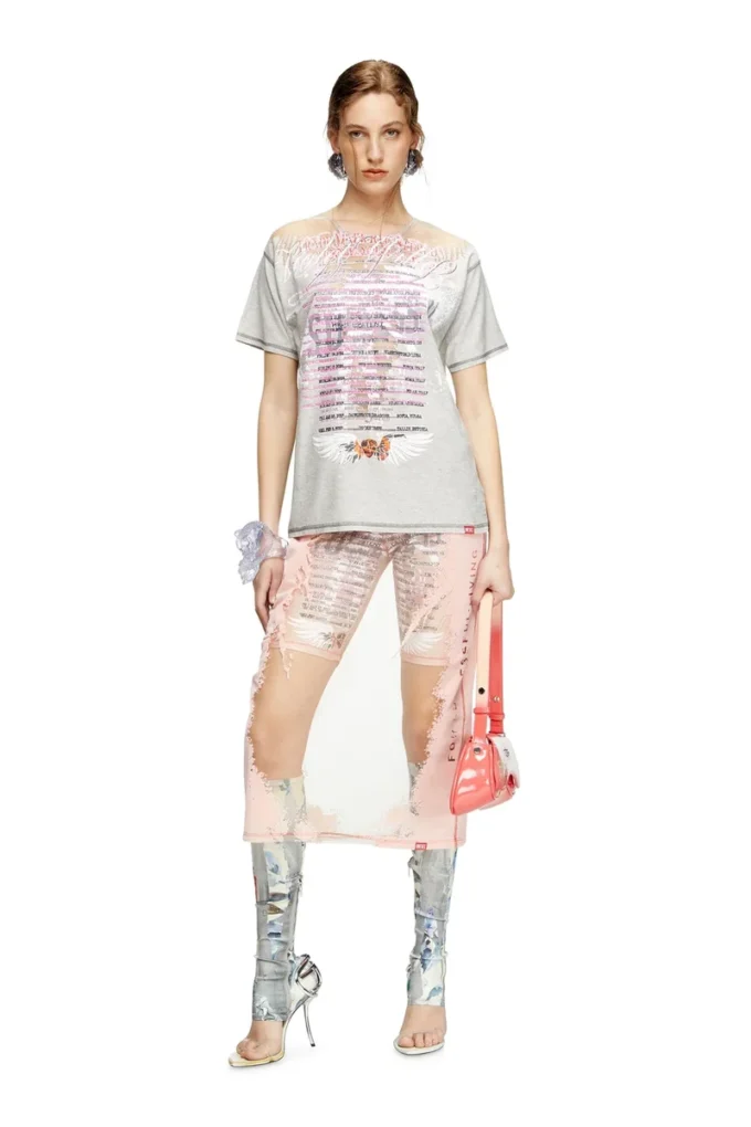 t-normac Crew neck T-shirt with lyrics print t-normac Crew neck T-shirt with lyrics print