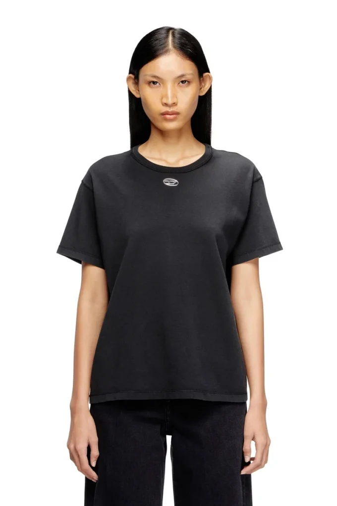 t-normy-od-s1 Cotton T-shirt with metallic Oval D t-normy-od-s1 Cotton T-shirt with metallic Oval D