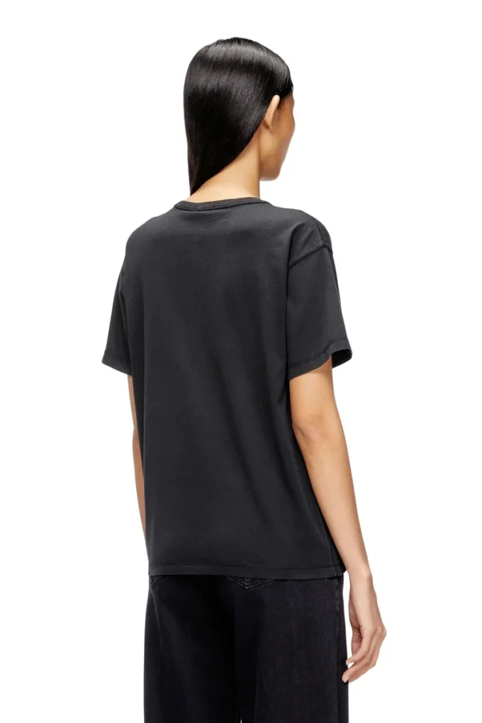 t-normy-od-s1 Cotton T-shirt with metallic Oval D t-normy-od-s1 Cotton T-shirt with metallic Oval D