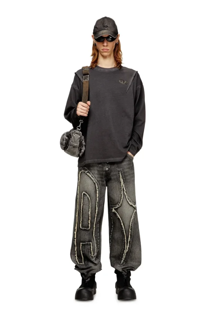 t-thug-t-shirt Long-sleeve T-shirt with faded effect t-thug-t-shirt Long-sleeve T-shirt with faded effect
