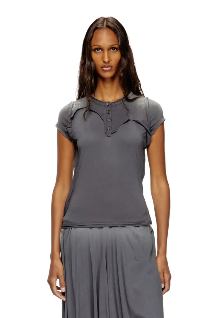 t-unrawy Henley T-shirt with peel-off effect t-unrawy Henley T-shirt with peel-off effect