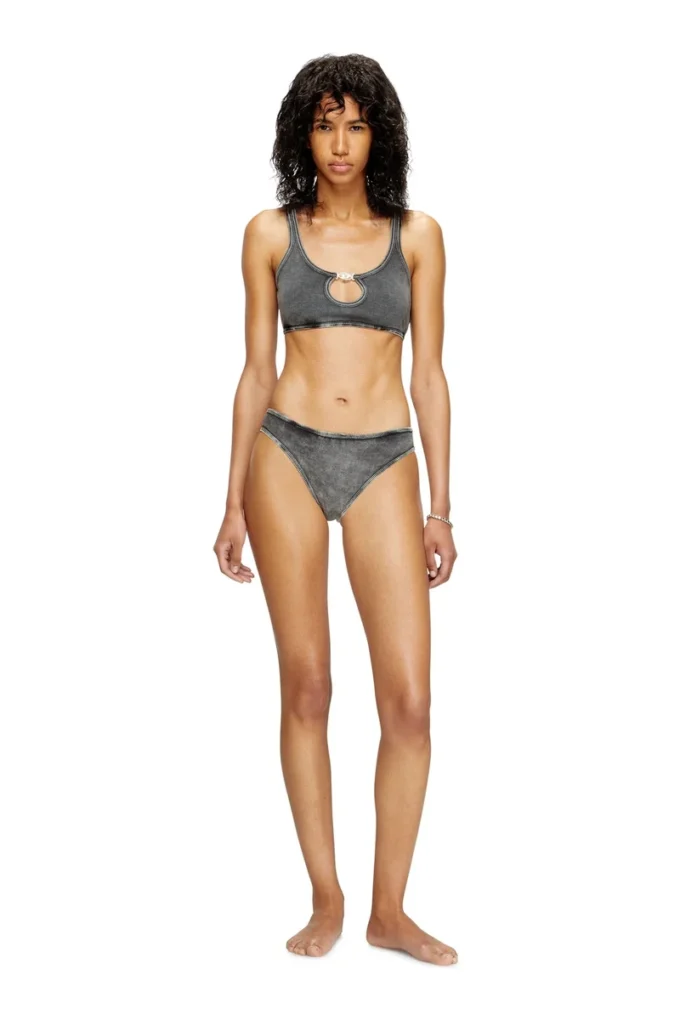 ufpn-d-oval-high-waisted-brief Find nearest store ufpn-d-oval-high-waisted-brief Find nearest store