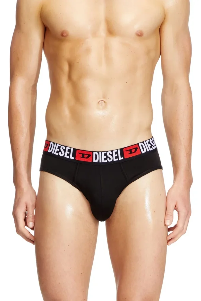 umbr-andrethreepack Three-pack of solid-colour briefs