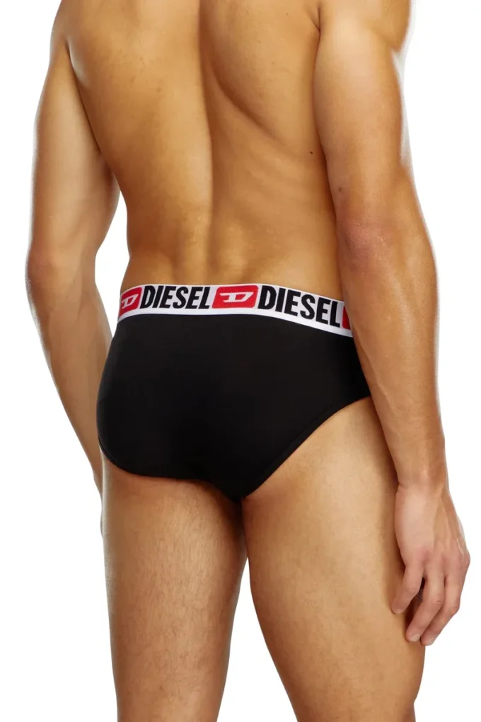 umbr-andrethreepack Three-pack of solid-colour briefs