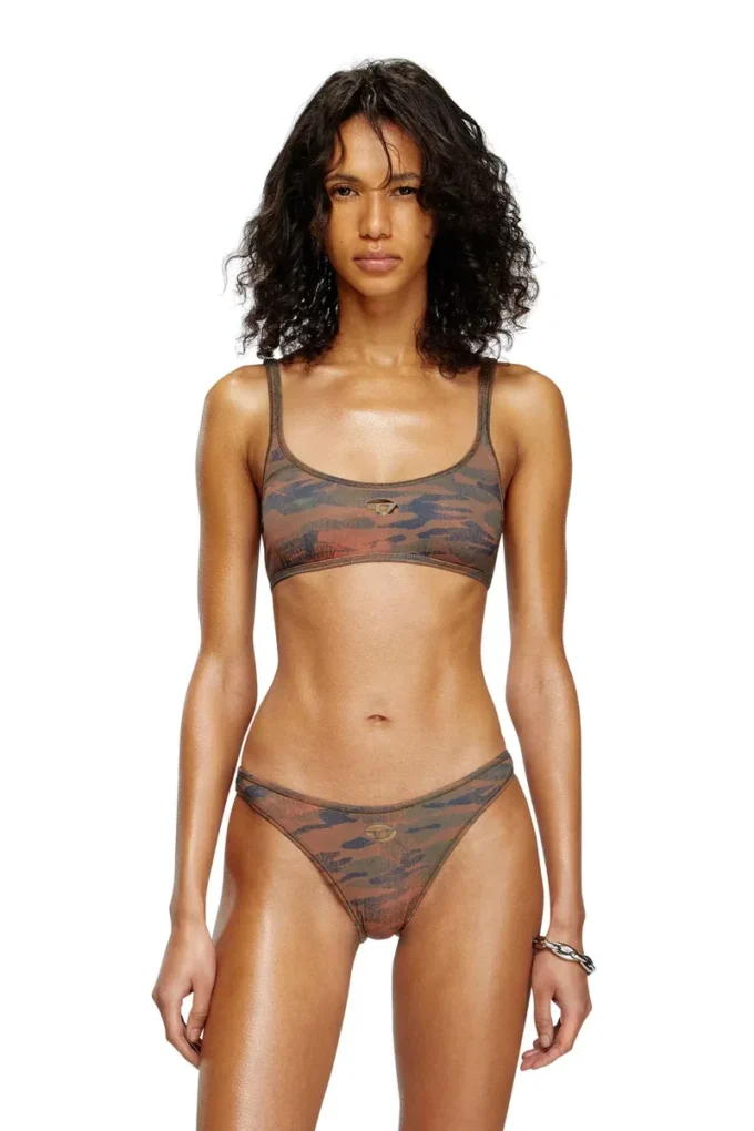 ut-bra-top-utlt Camo bikini top with cut-out logo ut-bra-top-utlt Camo bikini top with cut-out logo