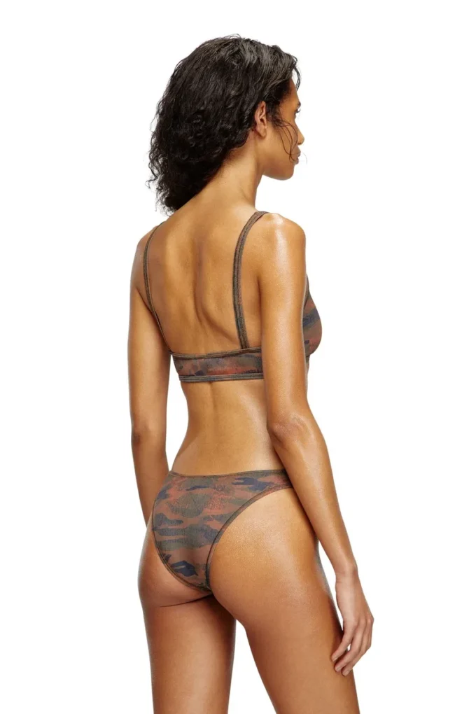 ut-bra-top-utlt Camo bikini top with cut-out logo ut-bra-top-utlt Camo bikini top with cut-out logo