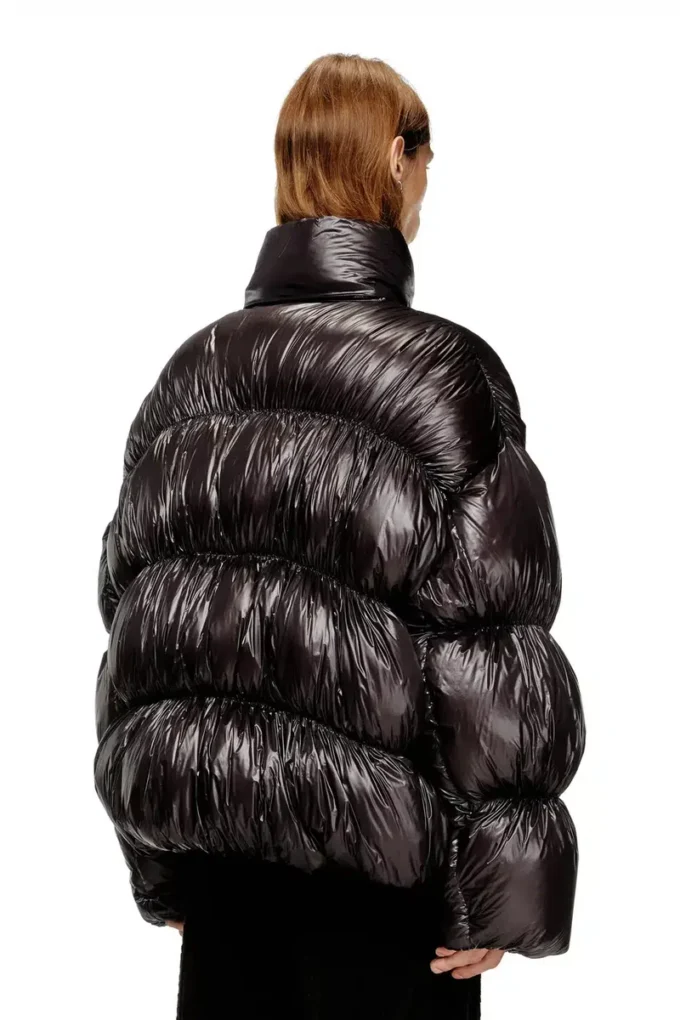 w-choco Hooded down jacket with bubble effect w-choco Hooded down jacket with bubble effect