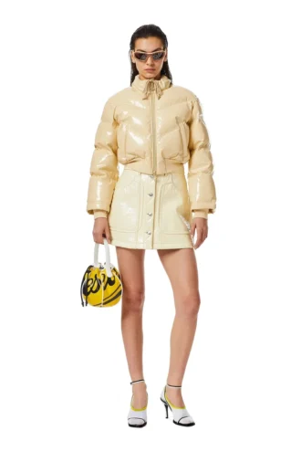w-crema Quilted-vinyl down bomber jacket