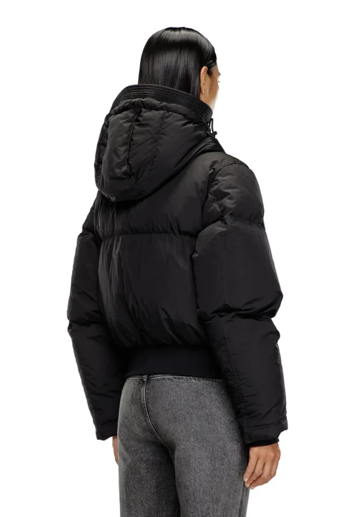 w-peyt-short-new-p1 Hooded down jacket in crinkled nylon w-peyt-short-new-p1 Hooded down jacket in crinkled nylon