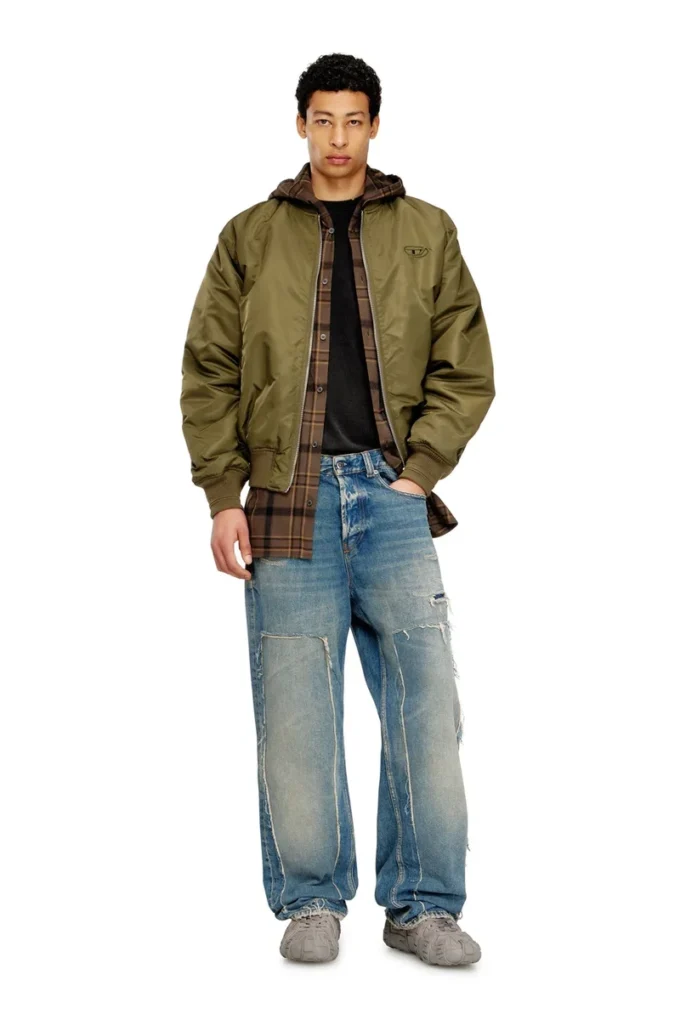 w-type-d1 Padded bomber jacket with Oval D embroidery