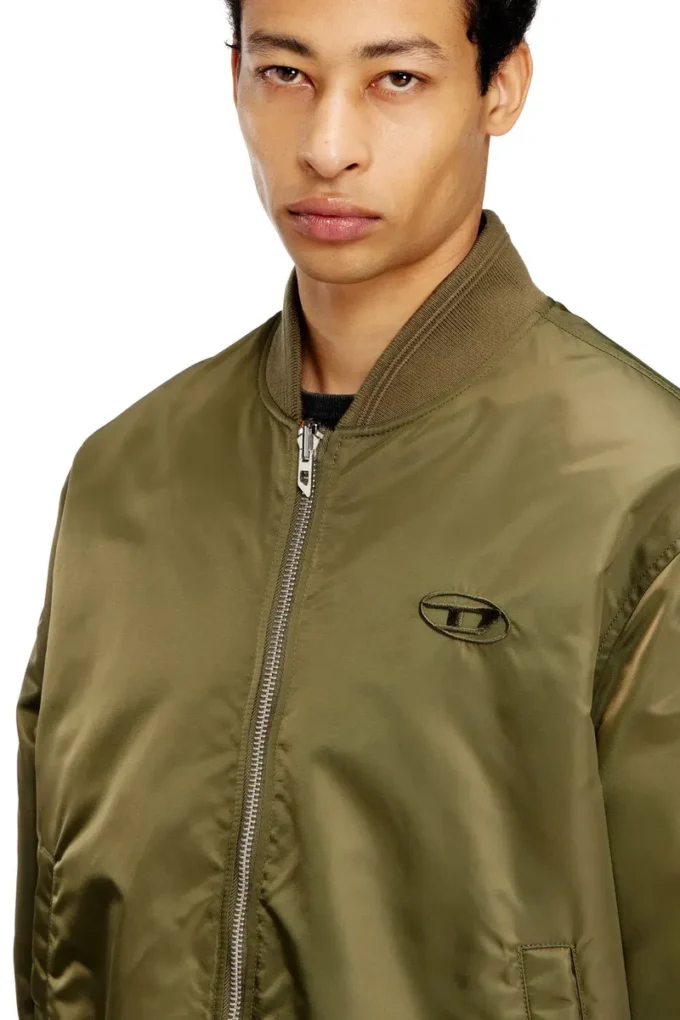 w-type-d1 Padded bomber jacket with Oval D embroidery